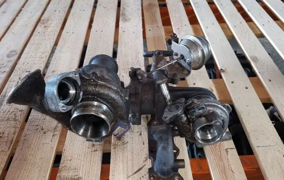 Volvo V70 Turbo 36002664 36002640
