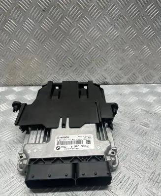 BMW X5 F15 Engine control unit/module 8585380 030279562 1039S78517