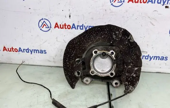 BMW 3 E90 E91 Front wheel hub spindle knuckle 6764444 31216764444 6793924
