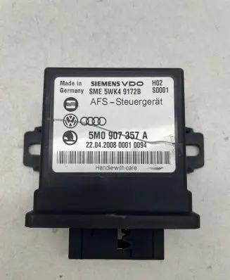 Volkswagen Touran I Light module LCM 5M0907357A 5WK49172B