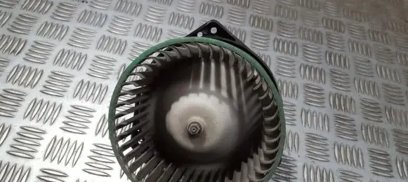 Nissan Sunny Heater fan/blower 2722081N00 322761640