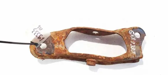 Honda Accord Bracket in trunk/boot 