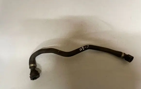 BMW 4 F32 F33 Engine coolant pipe/hose 8514058