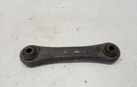 Volvo V70 Rear upper control arm/wishbone 6G915K743