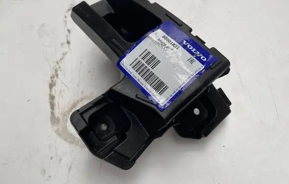 Volvo XC90 Rear glass lock/latch W487 80001831