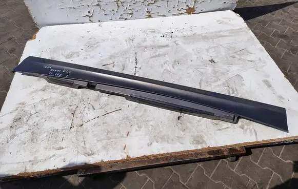 BMW 1 E81 E87 Foot area side trim 