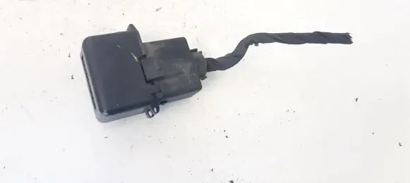 Sensor