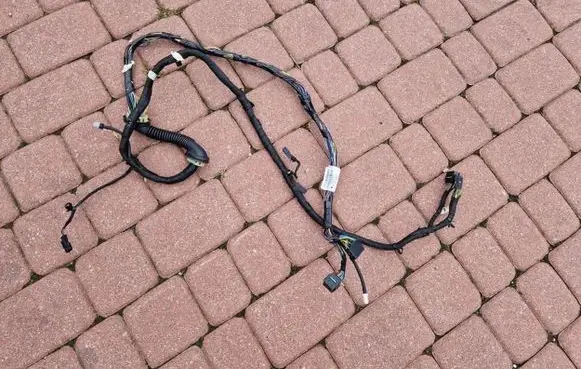 Opel Insignia B Tailgate/trunk wiring harness 39153407