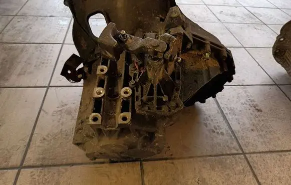 Ford Transit Manual 5 speed gearbox
