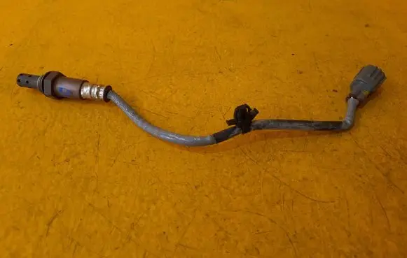 Mazda CX-30 Lambda probe sensor 107009C25
