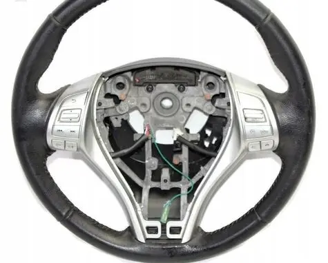 Nissan Navara D23 Steering wheel