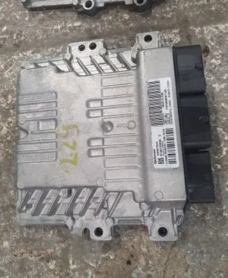Peugeot 308 Engine control unit/module ECU 5180123008C
