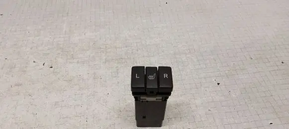 Toyota Verso Seat heating switch 15B088