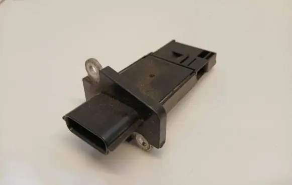 Nissan X-Trail T30 Mass air flow meter 22680