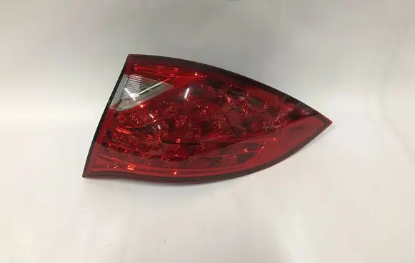 Porsche Cayenne (92A) Rear/tail lights 7P5945096T 89090762
