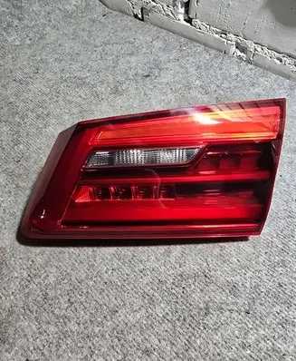 BMW 5 G30 G31 Tailgate rear/tail lights 630342R2