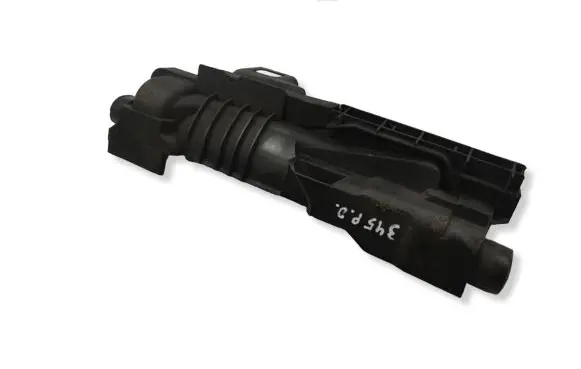 BMW X3 E83 Radiator mount bracket 7530254