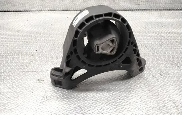 Opel Astra J Engine mount bracket 13248575