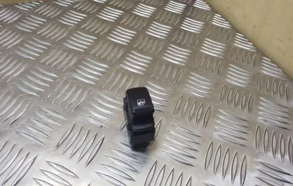 KIA Sorento Electric window control switch