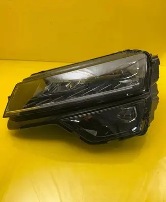 Skoda Karoq Headlight/headlamp 57B941015B