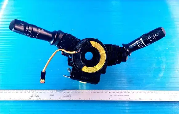 KIA Ceed Wiper turn signal indicator stalk/switch 934101M530 M303110109