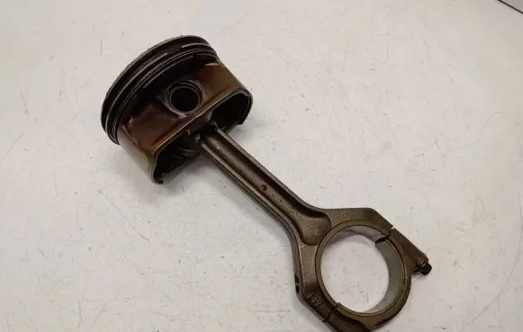 BMW 3 E90 E91 Piston with connecting rod 7560131 11257560131
