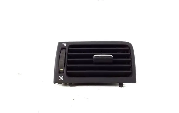 Toyota Avensis T250 Dashboard side air vent grill/cover trim 55650-05130