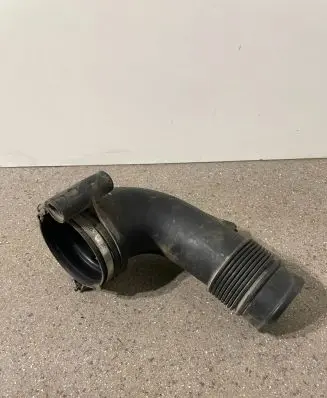 Audi A8 S8 D4 4H Air intake hose/pipe 4H0129609K