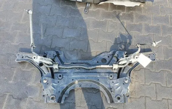 Peugeot 308 Front axle beam 1.6 HDI