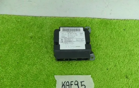 Peugeot 208 II Airbag control unit/module 9823741380
