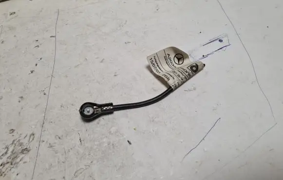 Mercedes-Benz CLK A209 C209 Sound system wiring loom A2035405006