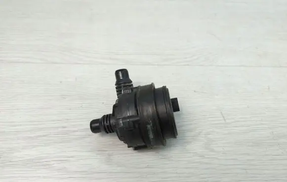 Mercedes-Benz B W247 Electric auxiliary coolant/water pump A0005003600