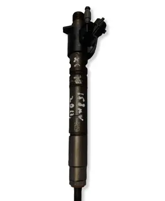 Volvo XC70 Fuel injector 31272690