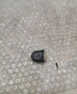 Ford Mustang VI Tire pressure sensor F2GT1A180AB