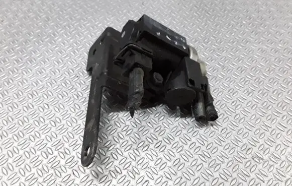KIA Sorento Turbo solenoid valve 72190316