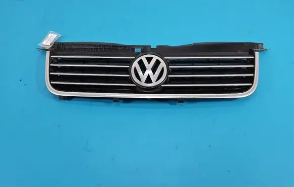 Volkswagen PASSAT B5.5 Front bumper upper radiator grill 3B0853651L IMPRK1535867