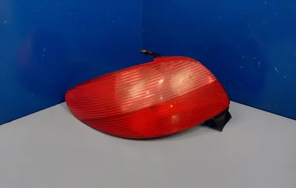 Peugeot 206 Rear/tail lights 6350K4 0025311701