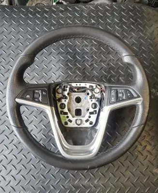 Opel Insignia A Steering wheel