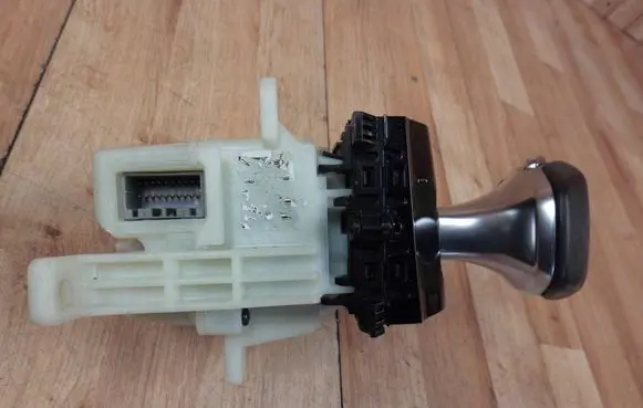 KIA Stinger Gear shifter/selector 467W0J5200