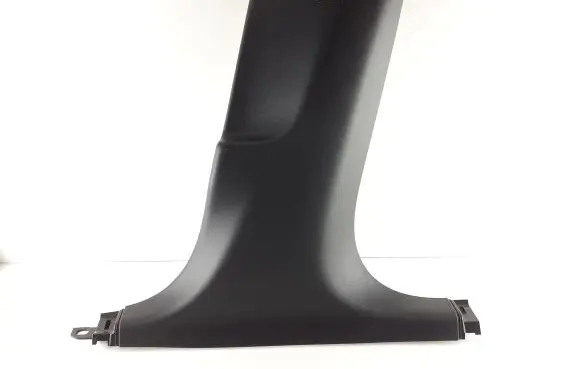 (B) pillar trim (bottom)