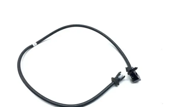 BMW 5 G30 G31 G38 Windshield washer fluid hose 7357350
