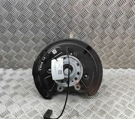 Mercedes-Benz EQE v295 Rear wheel hub A2973560100 A2973500500
