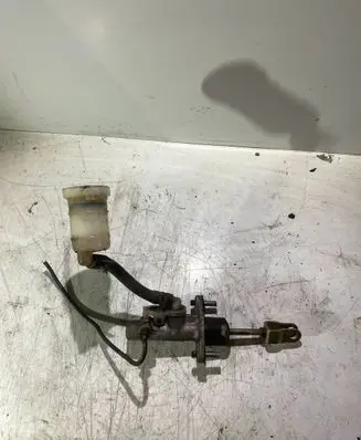 Mitsubishi Pajero Pinin Clutch master cylinder