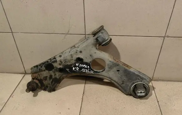Fiat Doblo Front lower control arm/wishbone