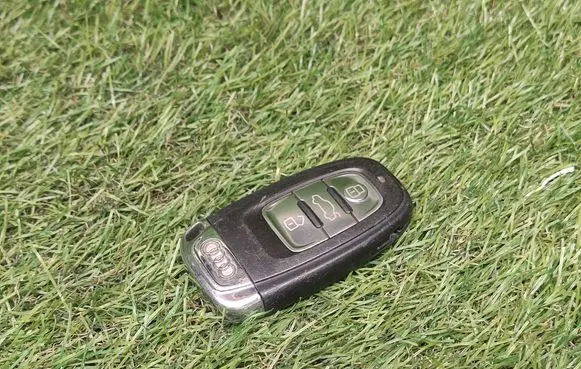 Ignition key/card
