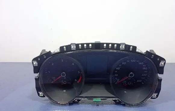 Speedometer (instrument cluster)