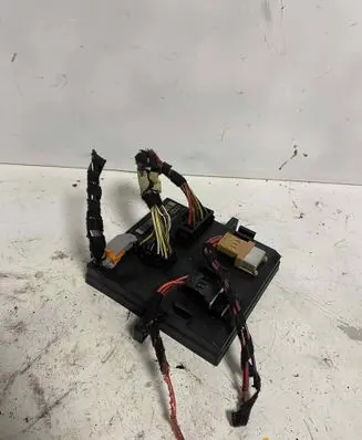 Audi A4 S4 B7 8E 8H Comfort/convenience module 8E0907279N