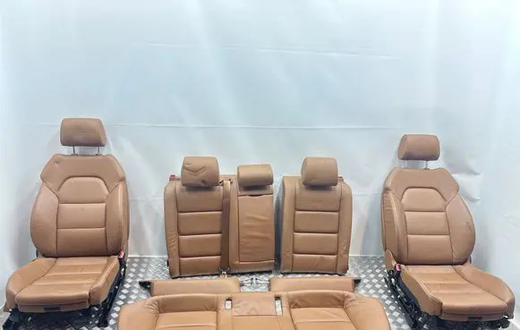Seat set