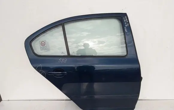 Skoda Octavia Mk2 (1Z) Rear door