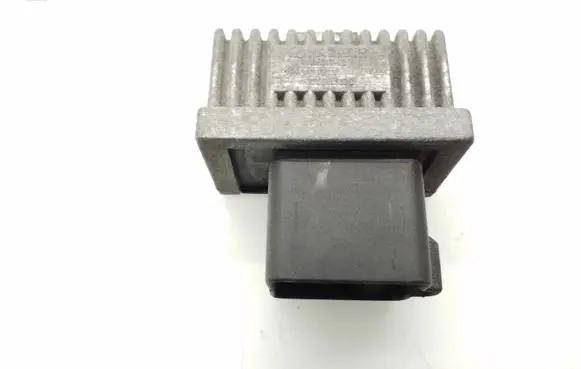 Renault Trafic II (X83) Glow plug pre-heat relay 7700115073